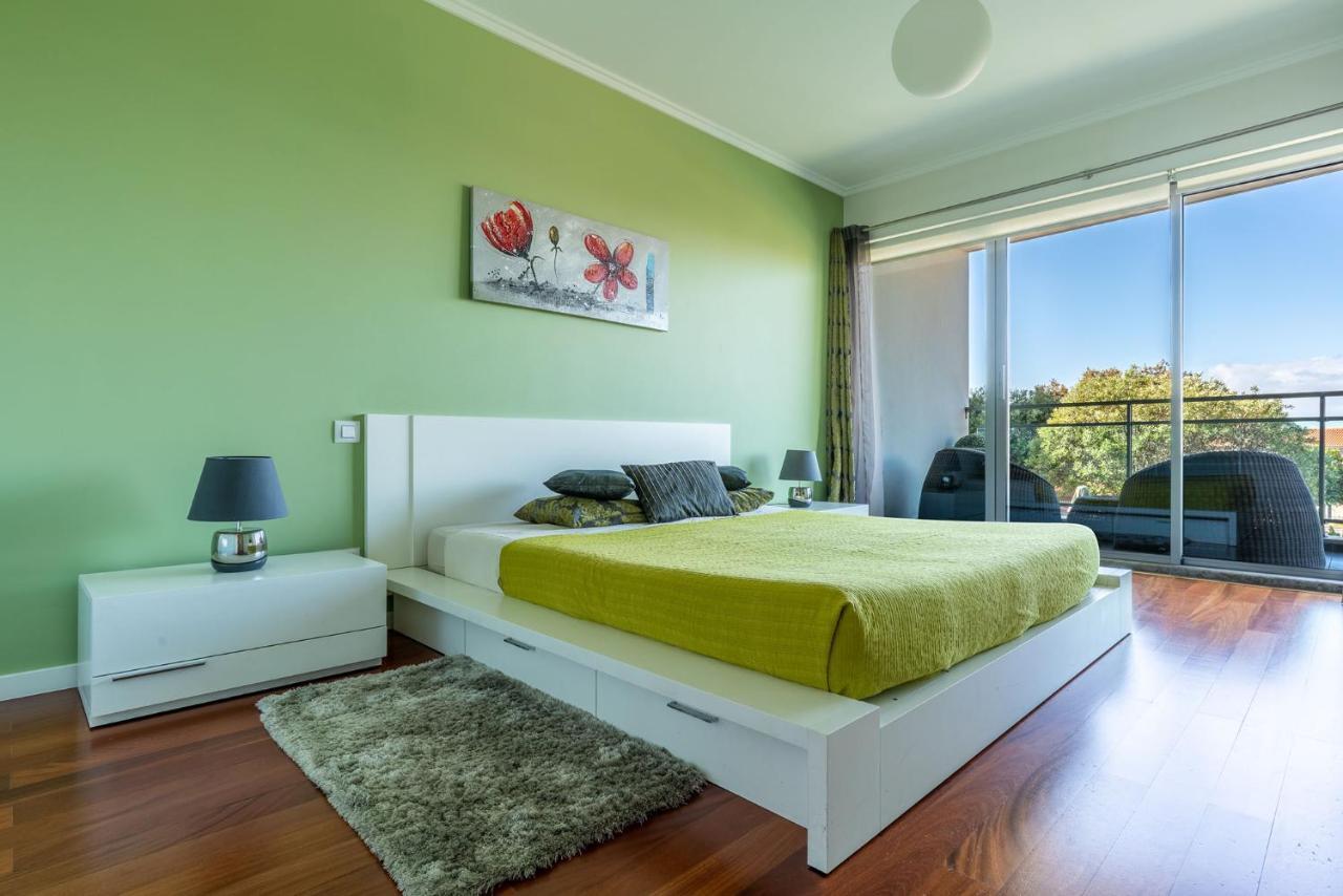 Monumental With Pool By Hr Madeira